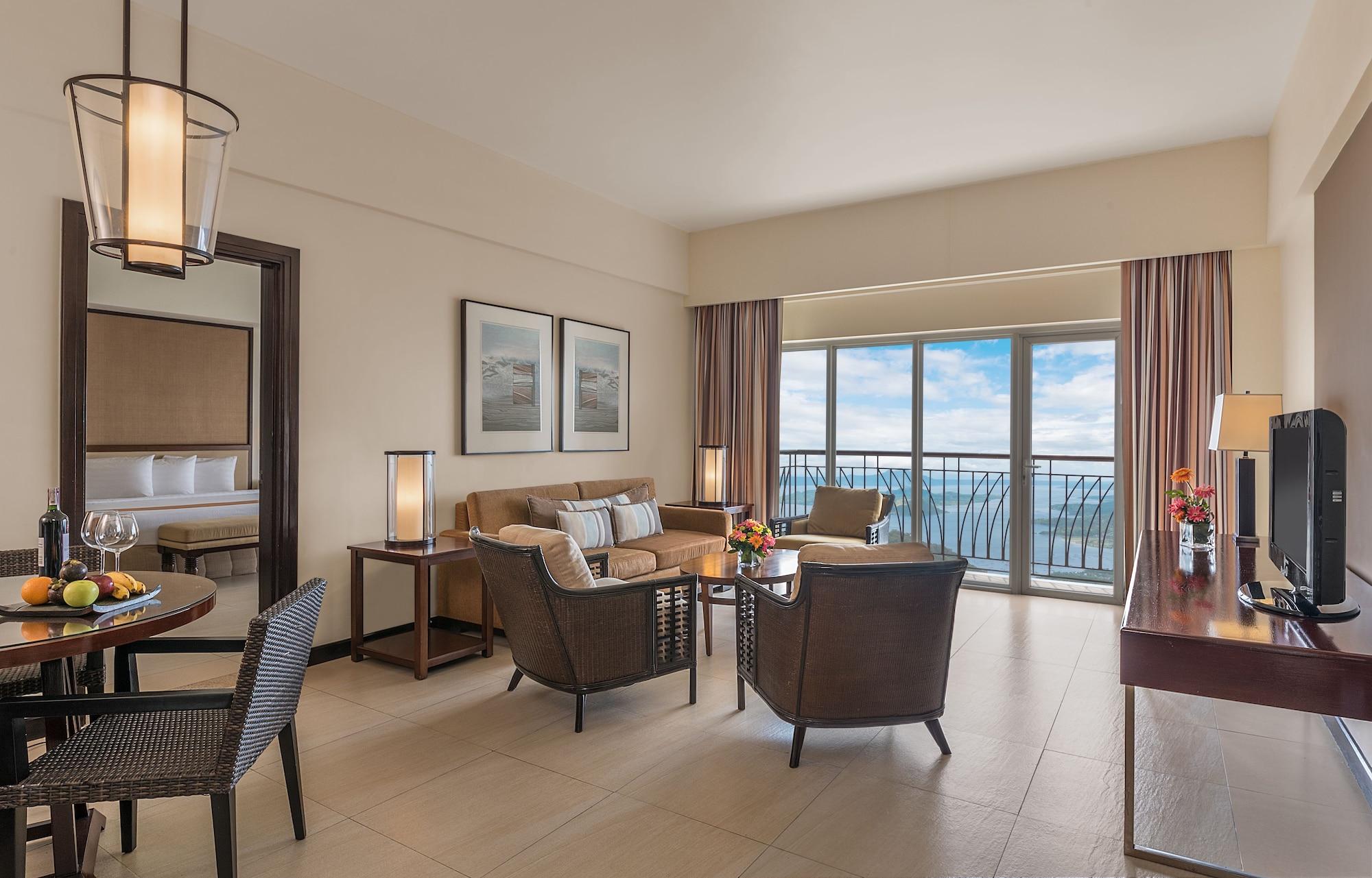 Taal Vista Hotel Tagaytay City Kültér fotó